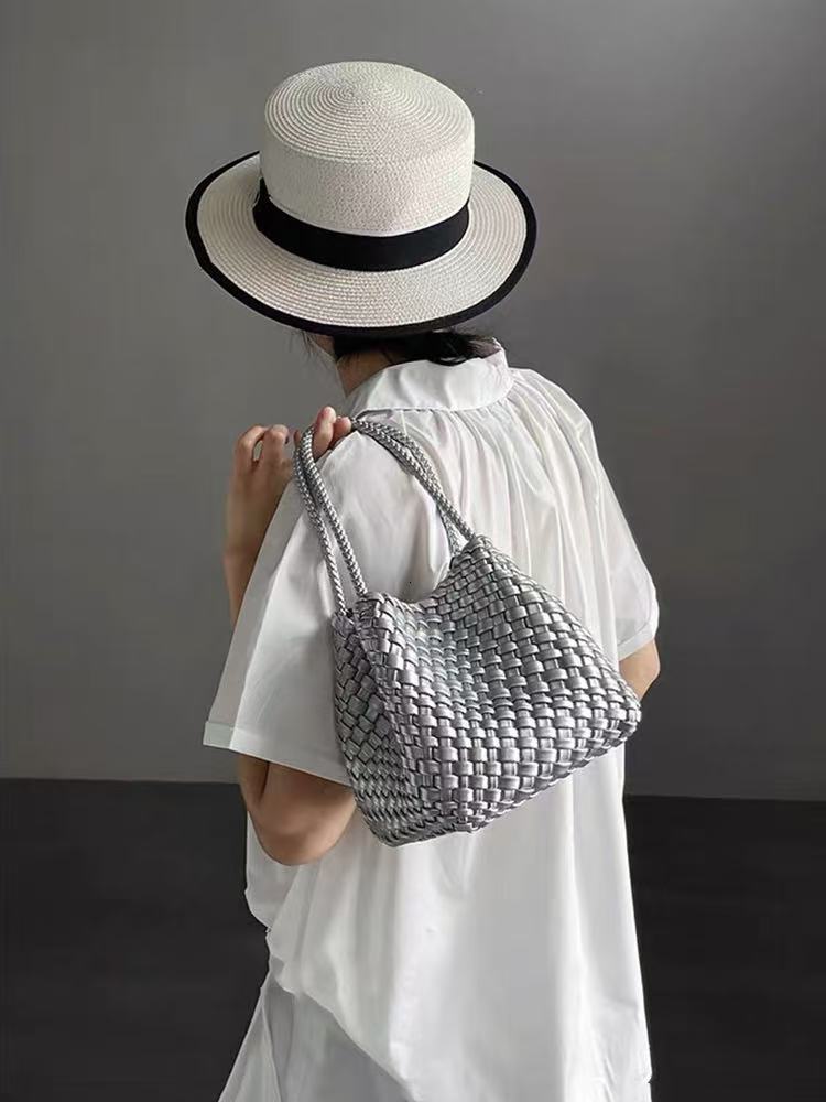Free Shipping 2025 New Designer Bag Hand Woven Bag Exquisite And Practical Wallet Compact And Exquisite Handbag High-quality Women's Shoulder Bag