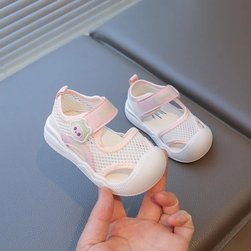 1-3 Years Baby Sandals Summer Shoes Infant Outwear First Walkers Little Toddler Boys Girls Close-toed Sandals Pink Green 250611