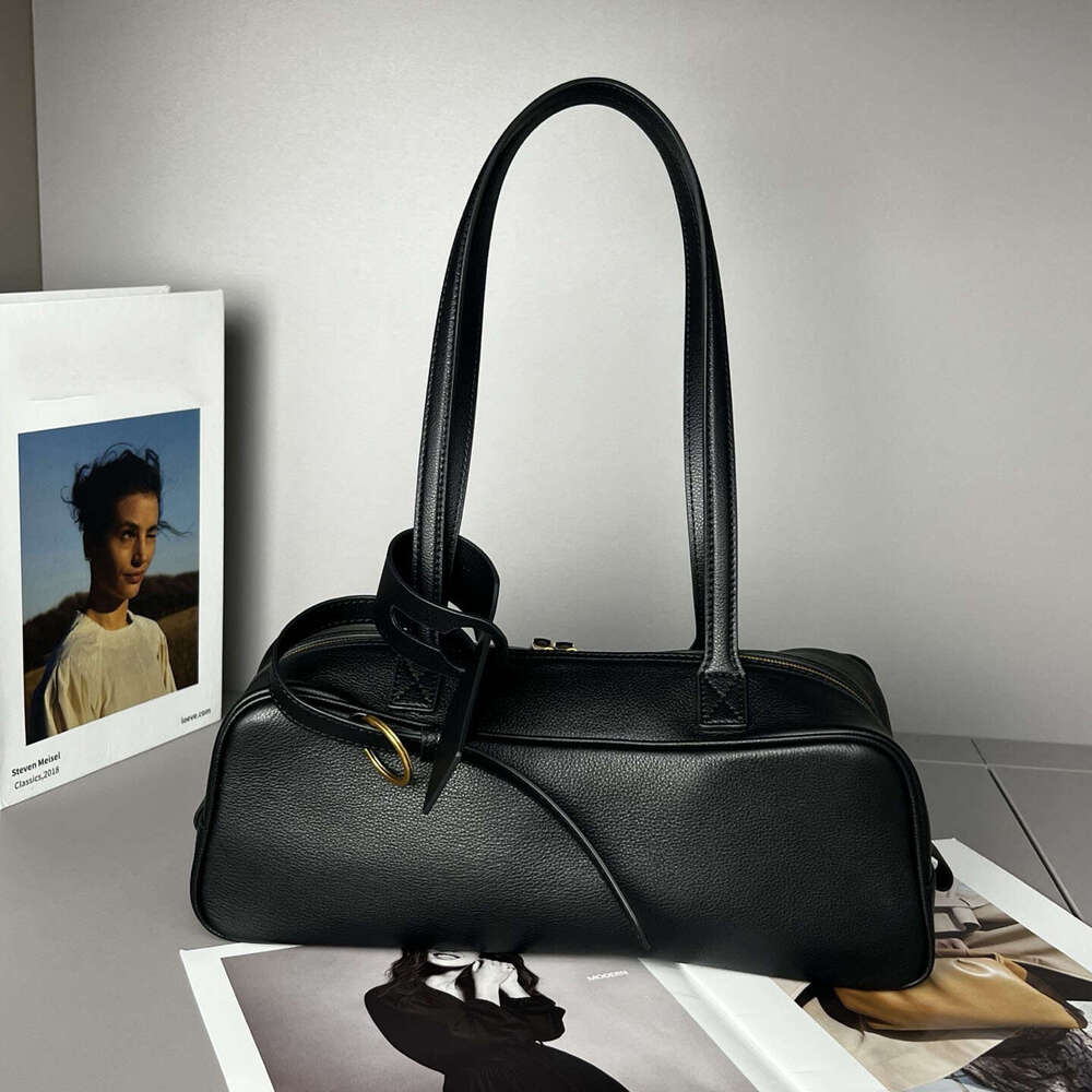 New Bowling Relaxed Feel Top Layer Cowhide Soft Large Capacity Shoulder Underarm Bag