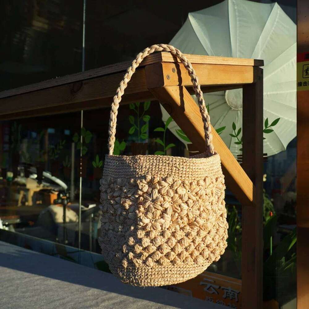 Fashion Raffia Straw Women Shoulder Bags Designer Weave Lady Handbag Casual Handmade Summer Beach Tote Bucket Bag
