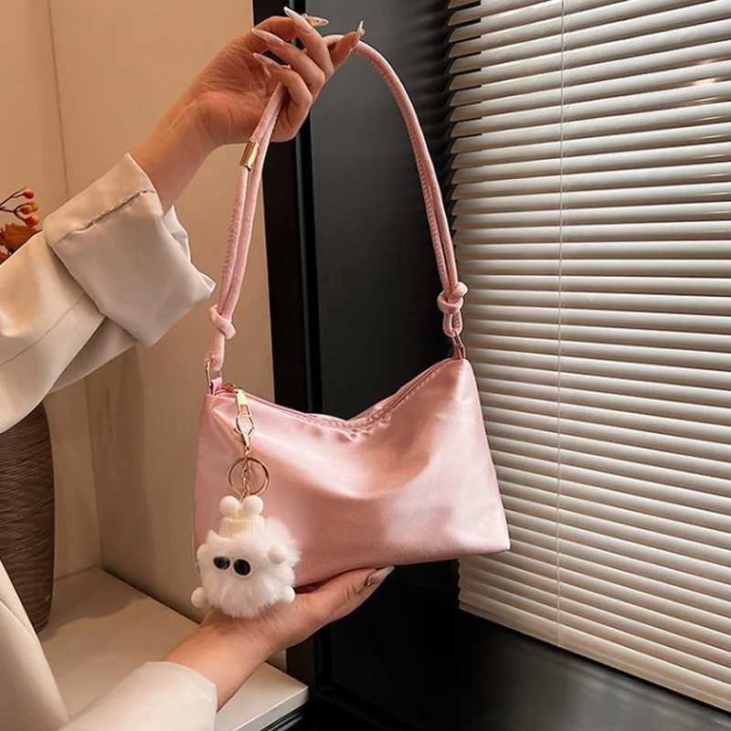 High Quality Solid Color Fashion Elegant Shoulder Bag Smooth Cloth Satin Underarm Bag Leisure Shoulder Bag Lady Handbags PurseXJ250610