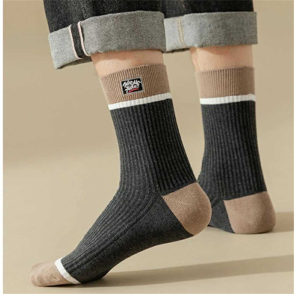 Dreamlikelin 5Pairs/lot Mens Autumn Winter Socks Harajuku Streetwear Men Breathable Sports Socks Trendy Middle Tube Socks Z250610