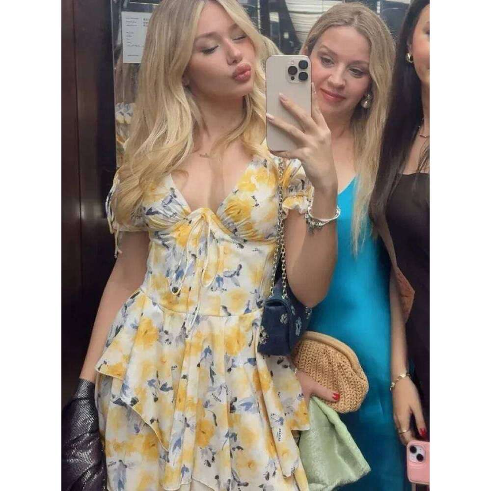 Sexy Flower Printed Women Mini Dress Fashion V-neck Puff Short Sleeve A-line Dresses Summer Lady High Waist Slim Party Club Robe