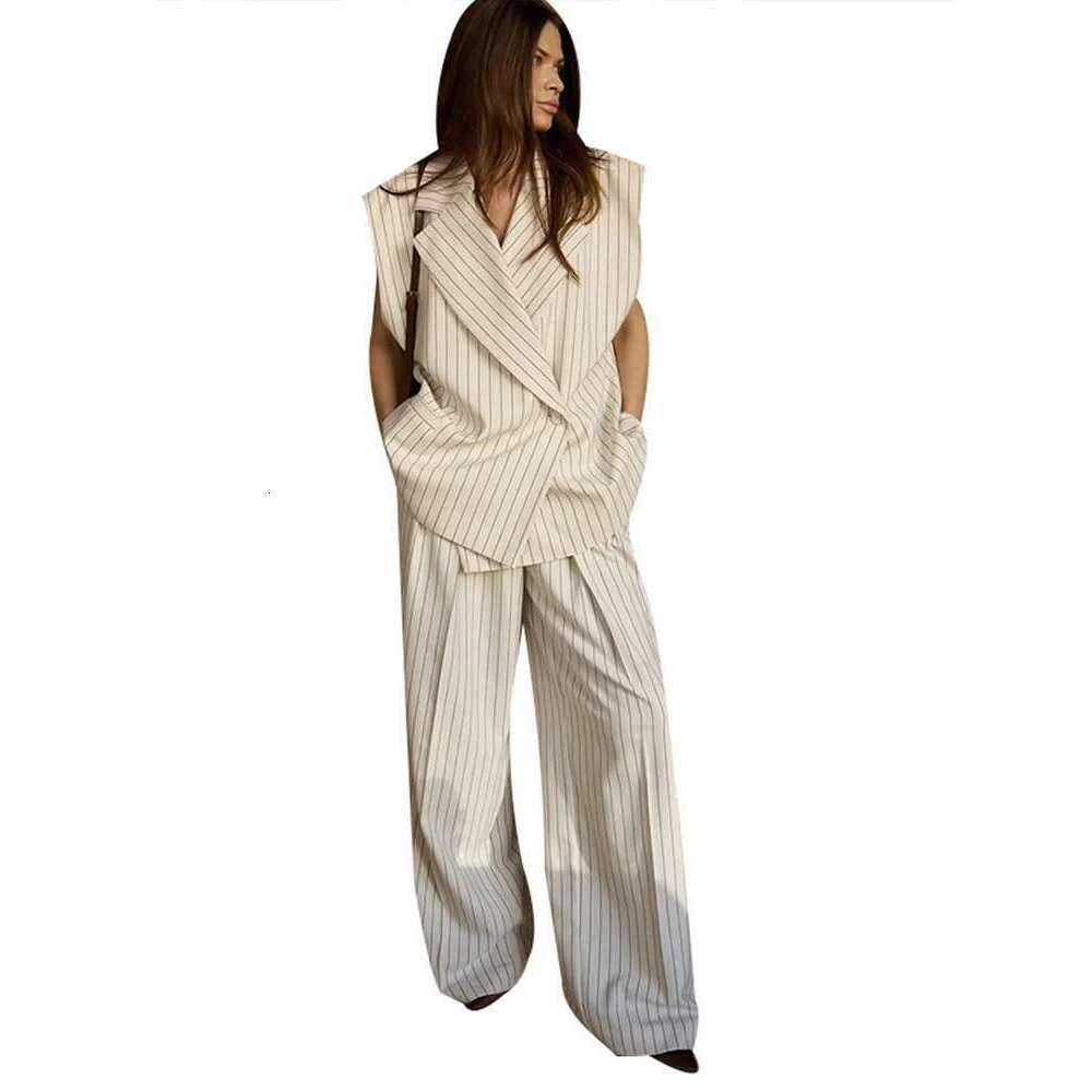 Fashion Women's Stripe Vest Trouser Suits Sleeveless Turn-Down Collar Lady 2025 Spring Summer Casual 2 Pieces Set Women