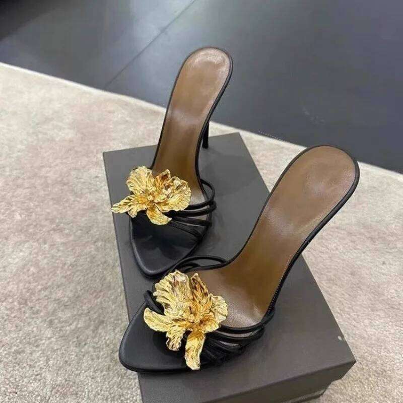 2025 Slippers Summer Metal Flowers Beautiful Fashion Women's Stiletto High Heels Black Sandals