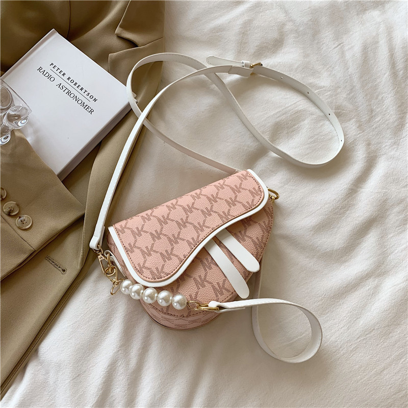 hot free shipping Cross Body bag for woman fashion Casual saddle handbag versatile classic shoulder bag black white pink khaki