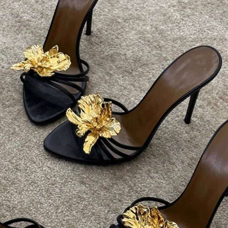 2025 Slippers Summer Metal Flowers Beautiful Fashion Women's Stiletto High Heels Black Sandals
