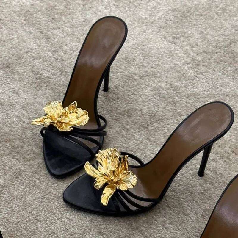 2025 Slippers Summer Metal Flowers Beautiful Fashion Women's Stiletto High Heels Black Sandals