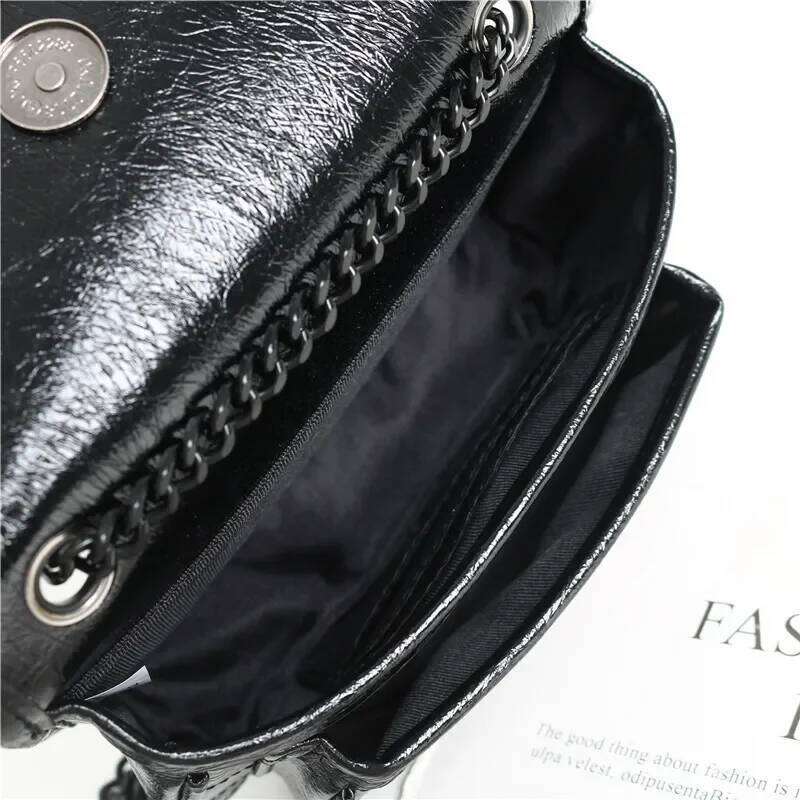 2025 New Vintage Large Capacity Chain Shoulder Crossbody Niki Courier Women's Bag Oil Head Layer Cow Leather