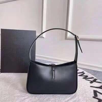 Women's Shoulder Bag Luxury Lightweight Elegant Handbag 2025 Fall/Winter Fashion Underarm Bag Vintage Print Versatile Shoulder Bag