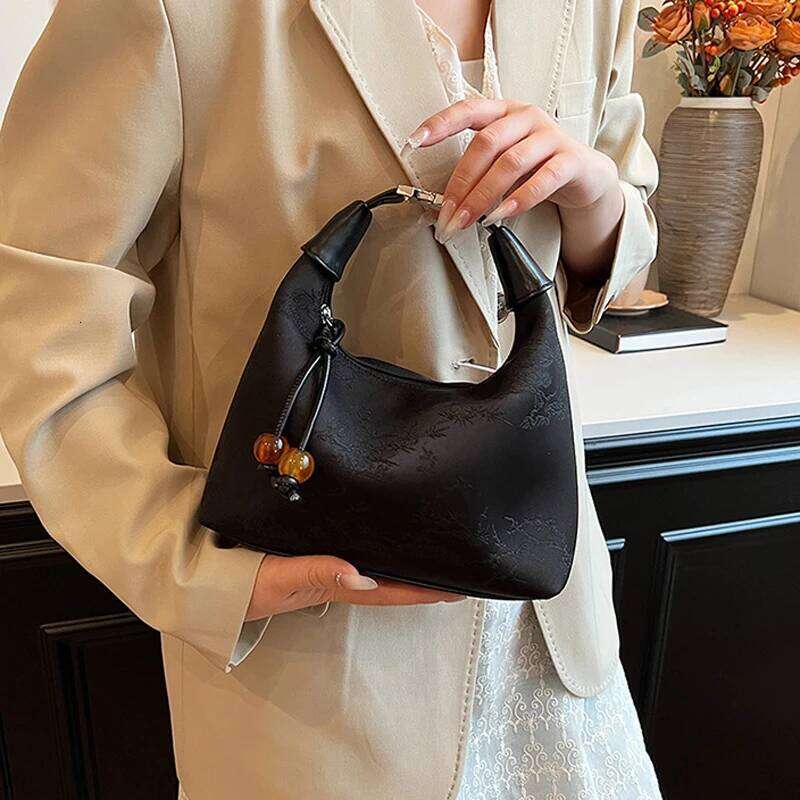 Fashionable Embroidery Handbag Brand Versatile Shoulder New Chinese Style Tote Bag Trend Designer Travel Wallet
