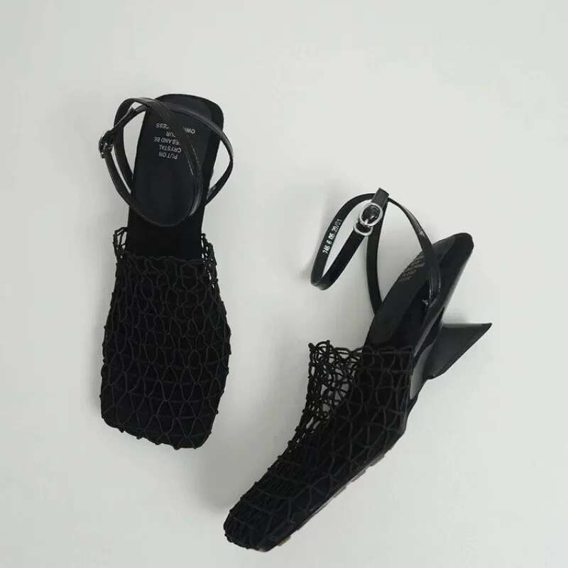 2024 Summer Designer Women's Lace Mesh Square Toe Shallow Narrow Strap Braided Slip-on High Heels Sandals