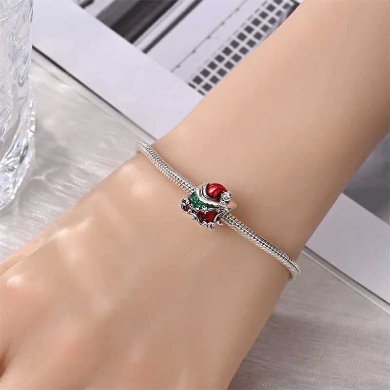 2024 New Christmas Charms 925 Sterling Silver Playful Santa Tree Beads Sweater Dangle Charm Fits Original Bracelet For Gift XJ250611