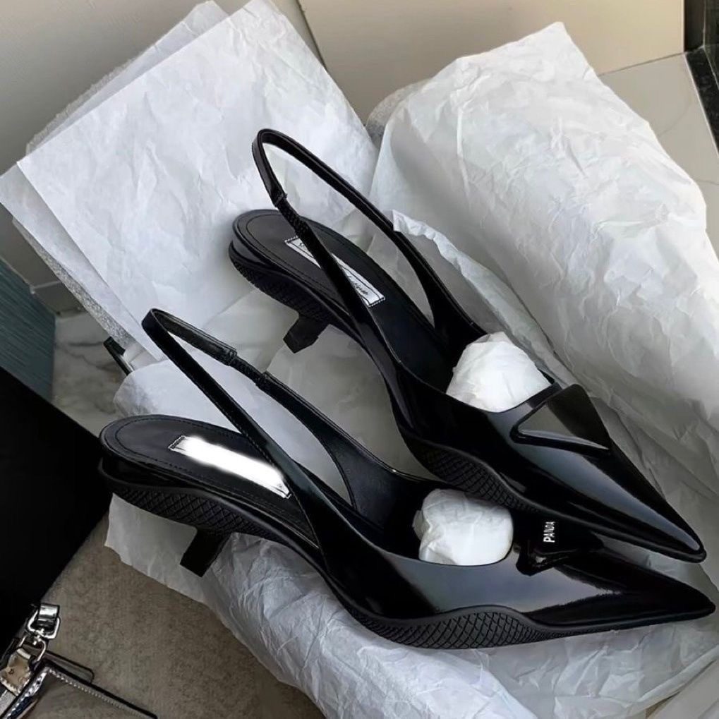 Designer Sandals P Triangle Women High Heels 7cm Black Dress Shoes Classics Sign Metal Pointed Toes Stiletto Heels Luxury Brand Leather Pumps with Dust Bag 35-40