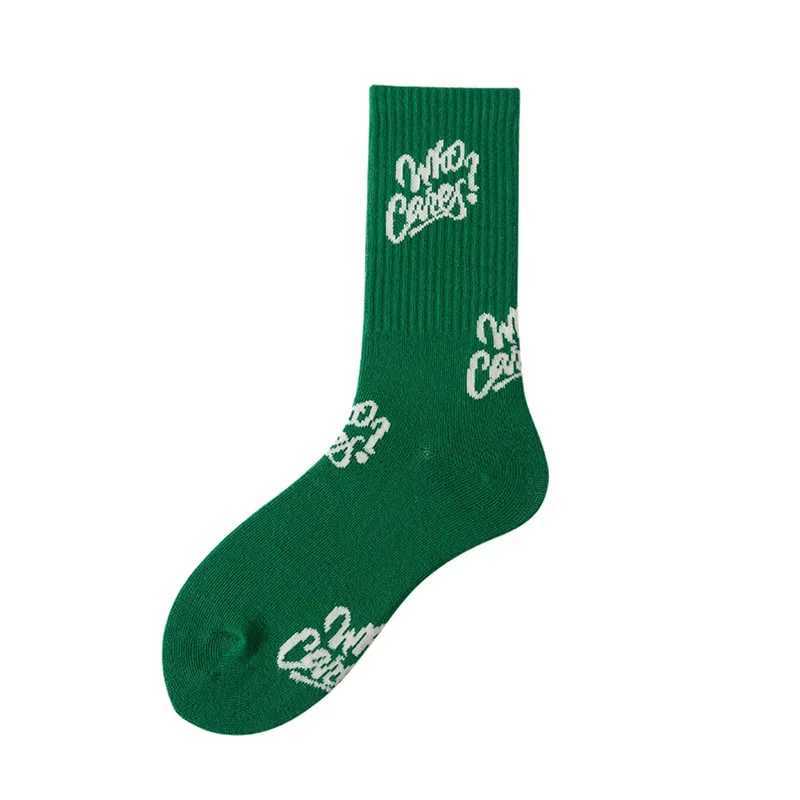 Cotton Japanese Mid-Tube Socks for Women Men New Green Socks Ins Trendy Autumn Winter Sports Socks Letter Striped Harajuku Socks Z250610