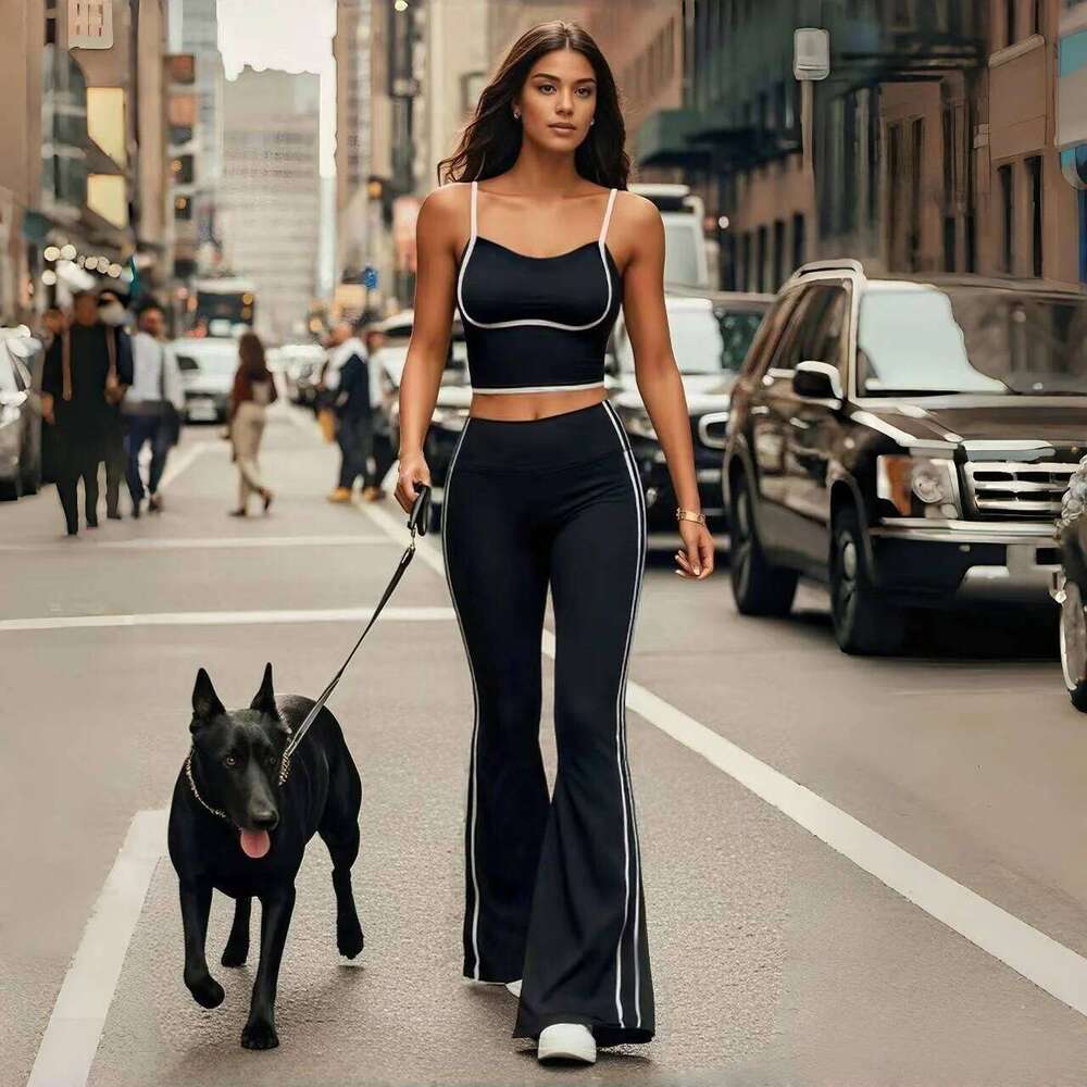 2025 New Striped Fashion Set Women Gym Clothes Sexy Sports Bra High Waist Yoga Flared Running Hip Lift Fiess Pants