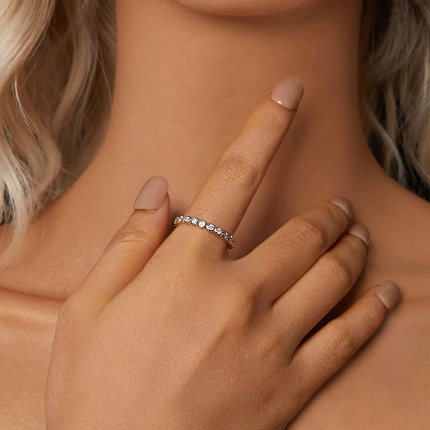 Factory Wholesale Trendy Design Iced Out Moissanite Eternity Ring 925 Sterling Silver Moissanite Ring for Women
