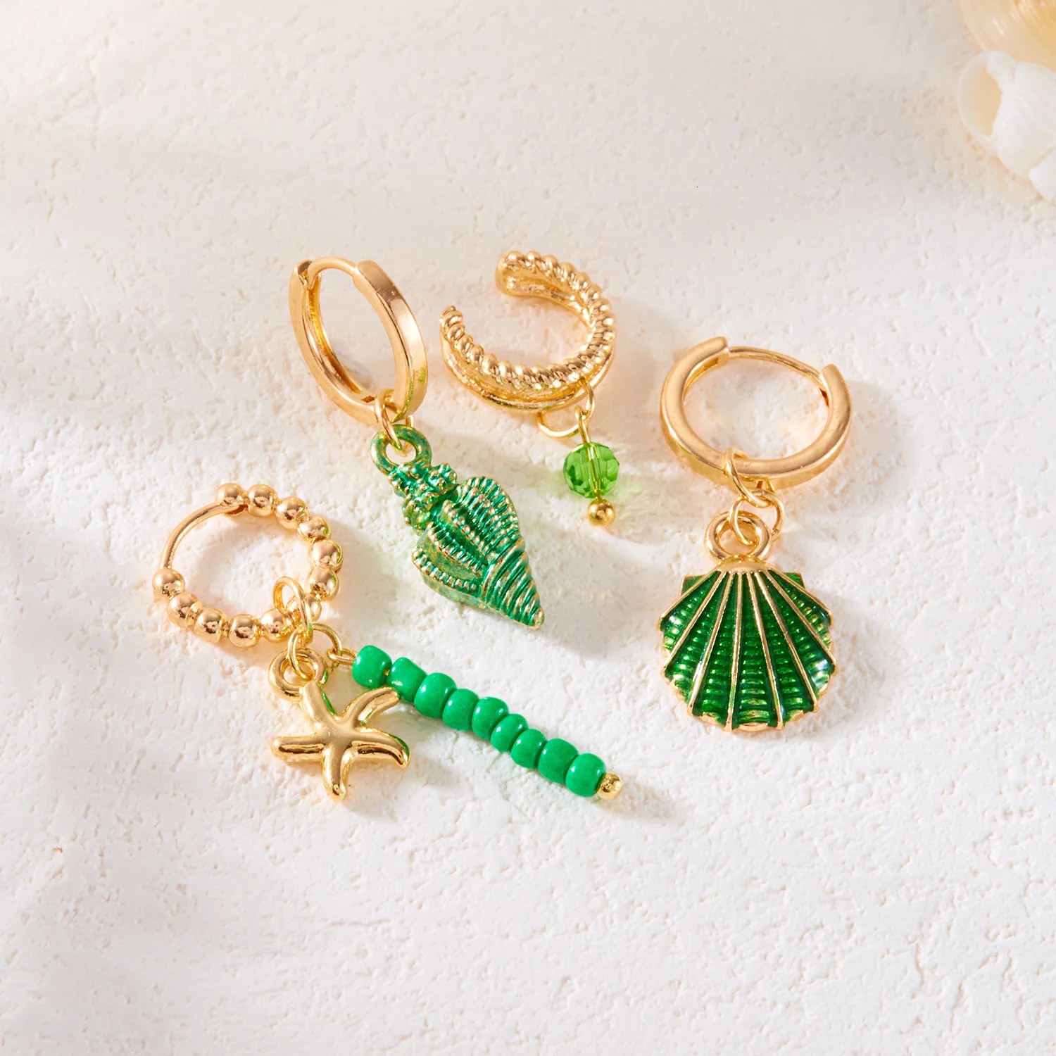 4Pcs Colorful Shell Conch Earrings Set For Women Bohemian Ocean Style Starfish Pendant Beaded Ear Bone Clip Girls Beach Jewelry 250610