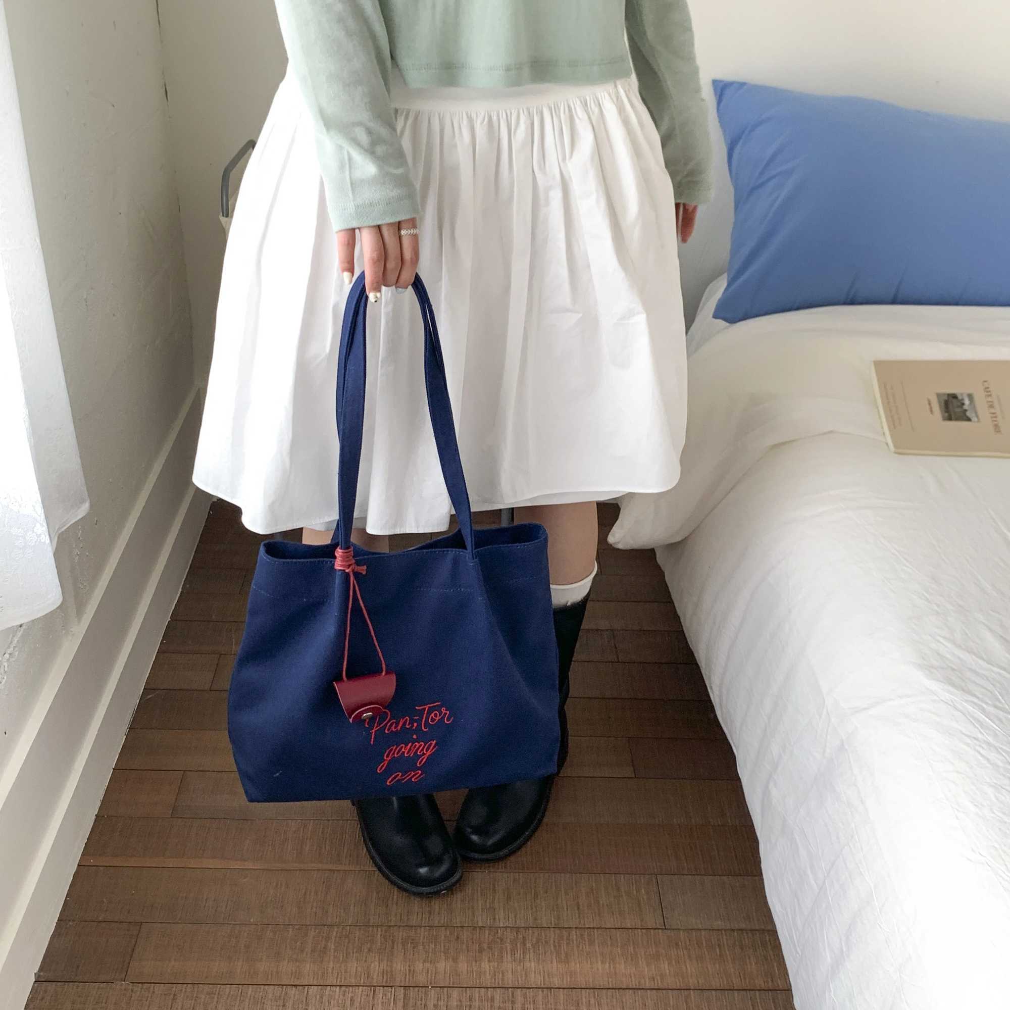 Midsummer Parade Tote Bag Womens 2025 New Large Capacity Canvas Bag Korean Style Fashion Casual Shoulder Bag Niche Lazy Style XJ250610