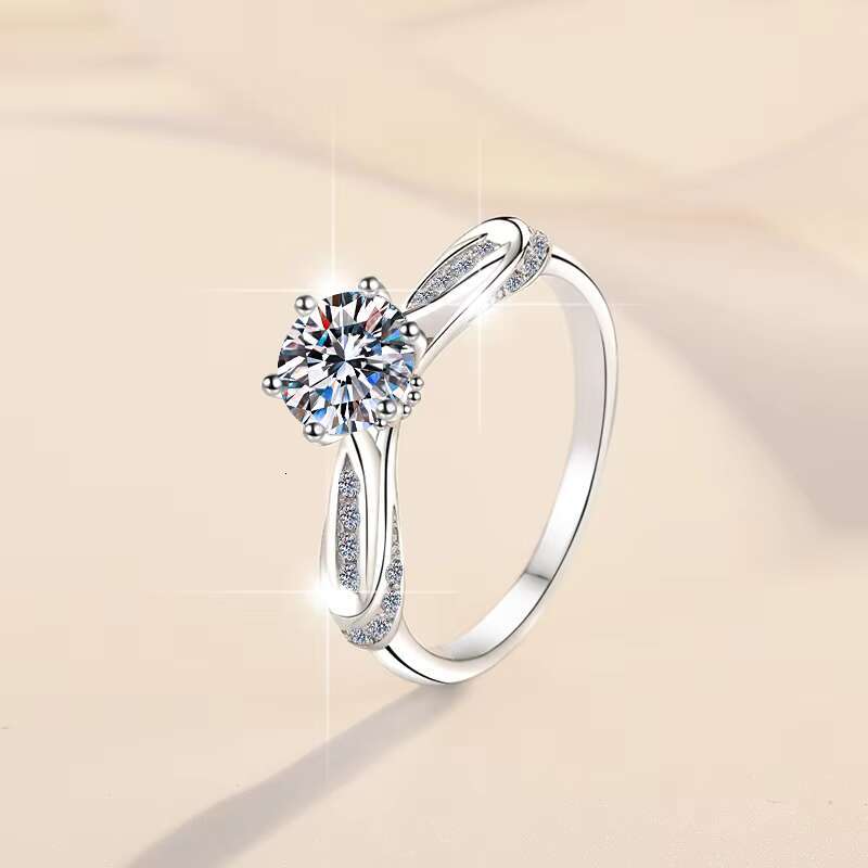 Wholesale Prices Jewellery Glamour Design Sparkling Gemstone 925 Sterling Silver VVS1 Moissanite Ring of Ladies