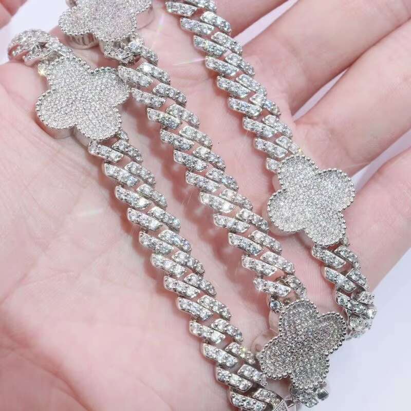 2024 New Arrival Moissanite Clove Cuban Link Chain Hip Hop Jewelry 925 Silver Pass Diamond Test Iced Out Cuban Necklace for Gift