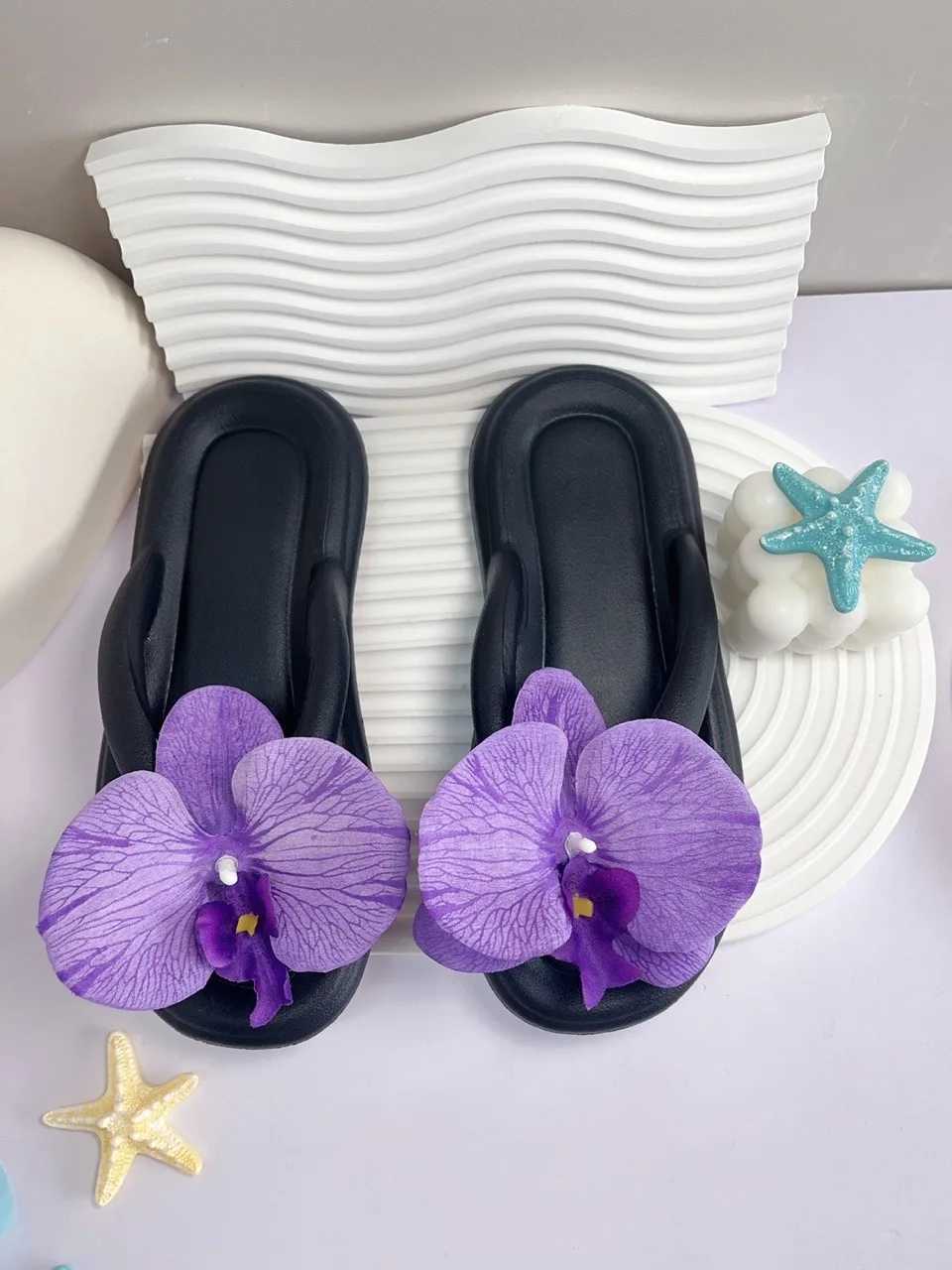 Purple Butterfly Orchid Flower Women Flip-Flop Beach Party Outdoor Walk Indoor Home Fi Versatile Comfort Soft Sole Slipper XJ250610