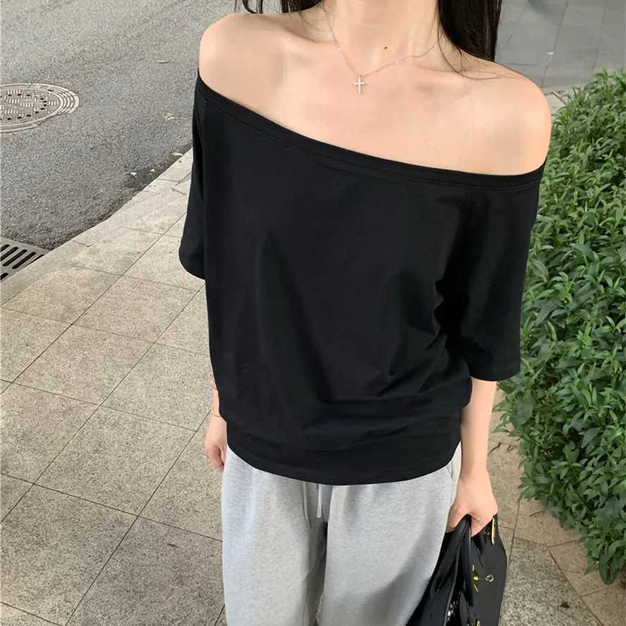 2025 Summer Off Shoulder T-shirt Women Sexy Y2K Korean Fashion Crop Tops Woman Vintage Japanese White Tee Shirt Femme Clothes M250611