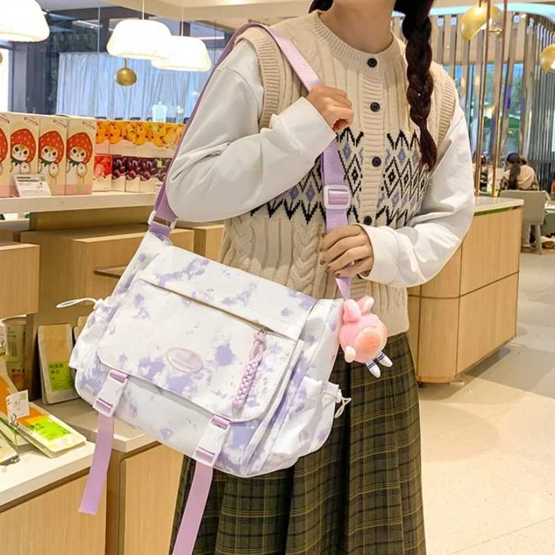 FAshionable and Trendy Canvas Color Blocked New Mailman Bag Large Capacity Student Trendy Work Commuting Crossbody BagXJ250610