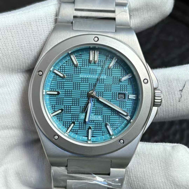 42mm Iwcc Watch Designer Watch Men's Luxury Watches High Quality Automatic mechanical Watches Leather Stainless Steel Strap Stylish Men's Casual Business Watch v1