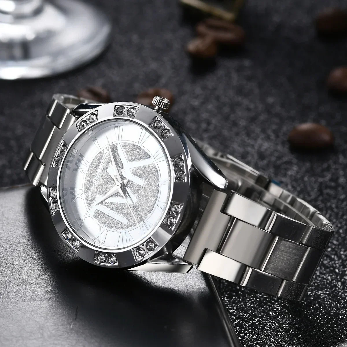 Women Crystal Diamond Watches Gold WristWatch Stainless Steel Womens Watch Clock Leisure Reloj Mujer TVK 250606