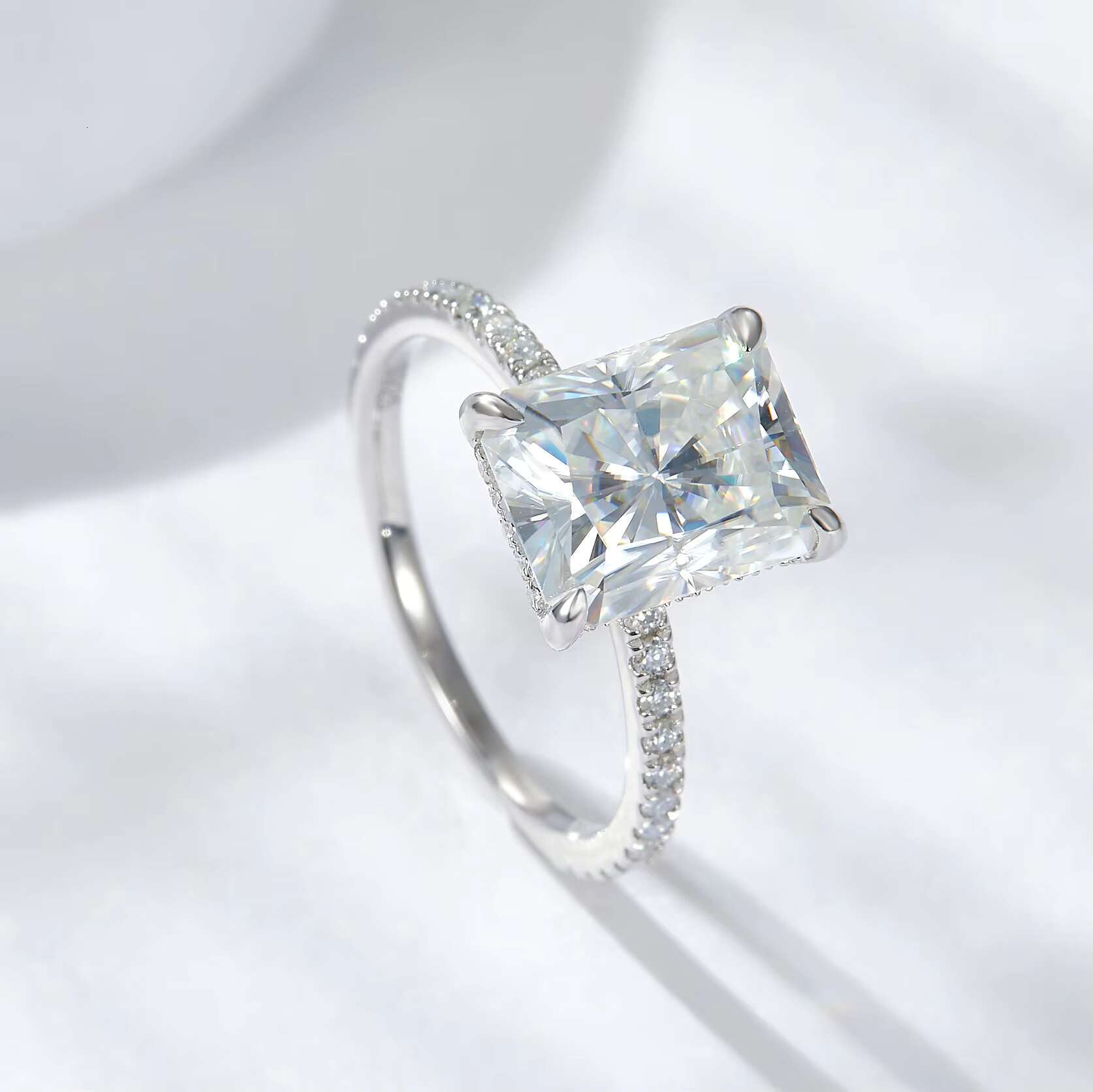 GRA Certified Radiant Cut 4CT Silver Moissanite Wedding Ring for Women Lucky Wedding Band