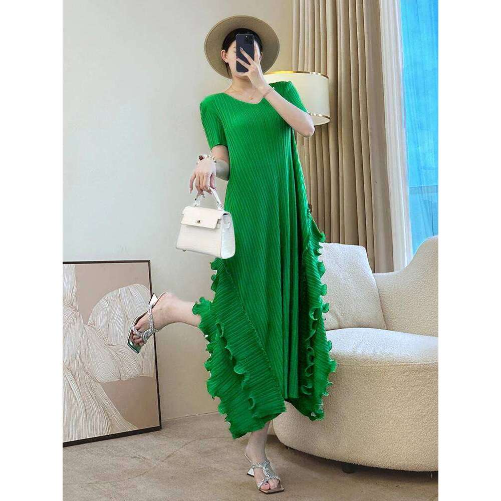 LANMREM Ruffled Patchwork Women's Dress 2025 New Elastic Loose Irregular Pleated Dresses Short Sleeve V Collar Summer Clothing