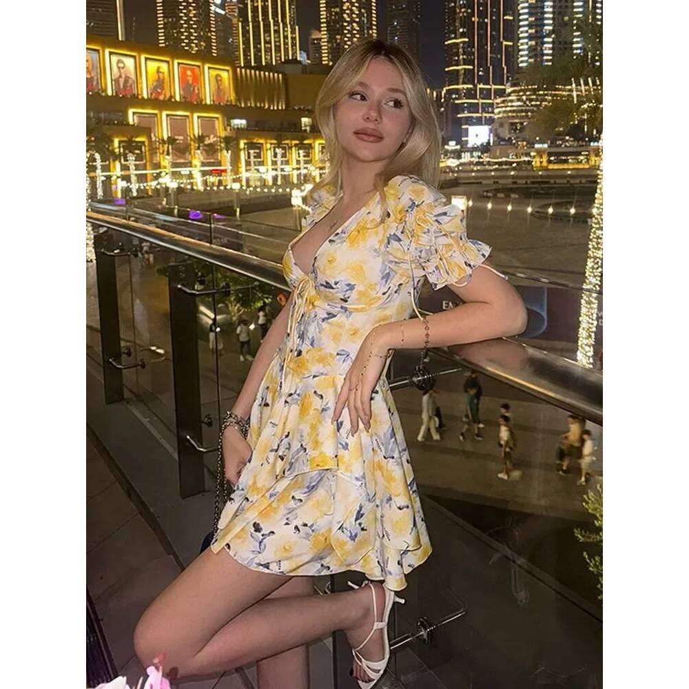Sexy Flower Printed Women Mini Dress Fashion V-neck Puff Short Sleeve A-line Dresses Summer Lady High Waist Slim Party Club Robe