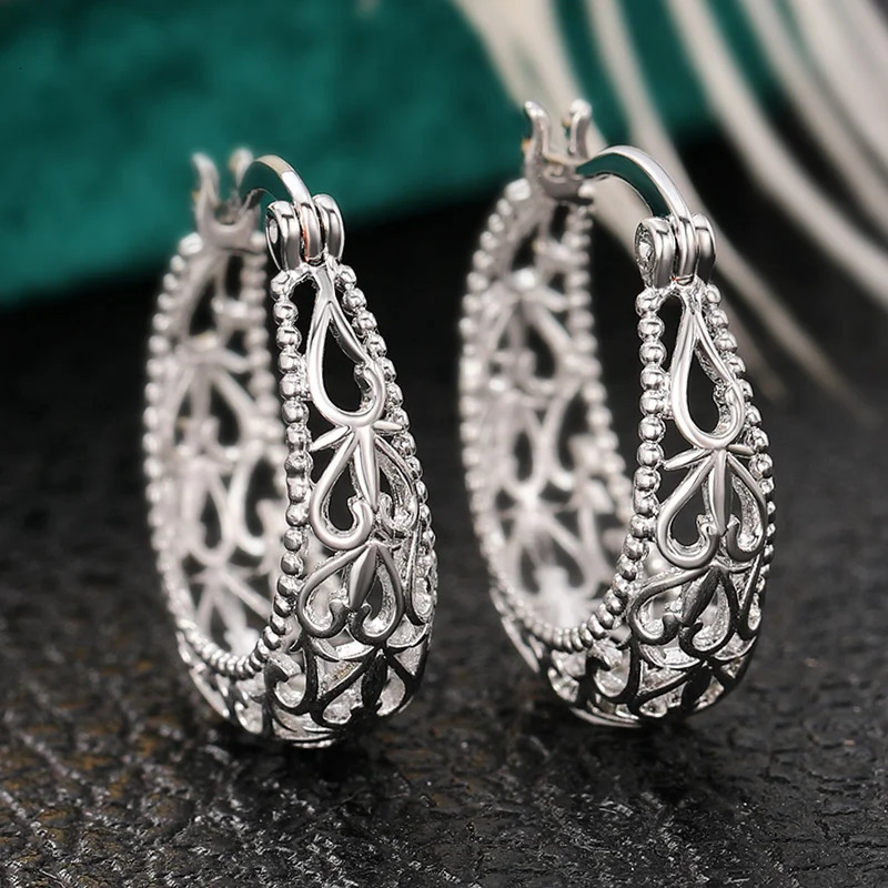 Huitan Graceful Hollow-out Hoop Earrings Lady Elegant Delicate Accessories for Anniversary Metal Silver Color Jewelry 250610