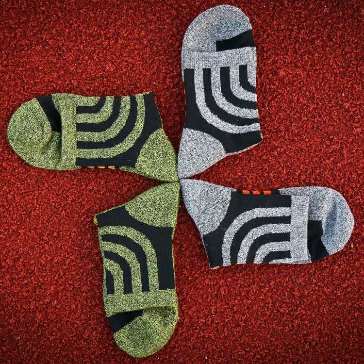 Men Anti Blister Autumn Winter Terry SOCKS Outdoor Sports Running Cycling Marathon Camping Trekking SOCKS Z250610