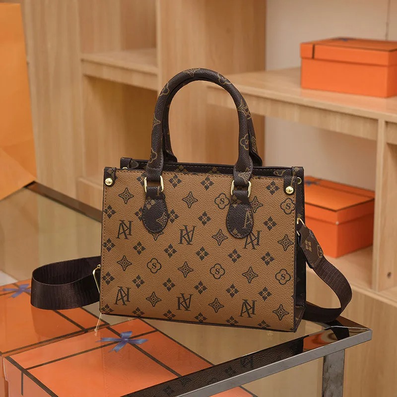 Designer bag 2025 new fashion luxury bag crossbody bag handbag women's casual handbag fashion chain crossbody bag women's mini large capacit
