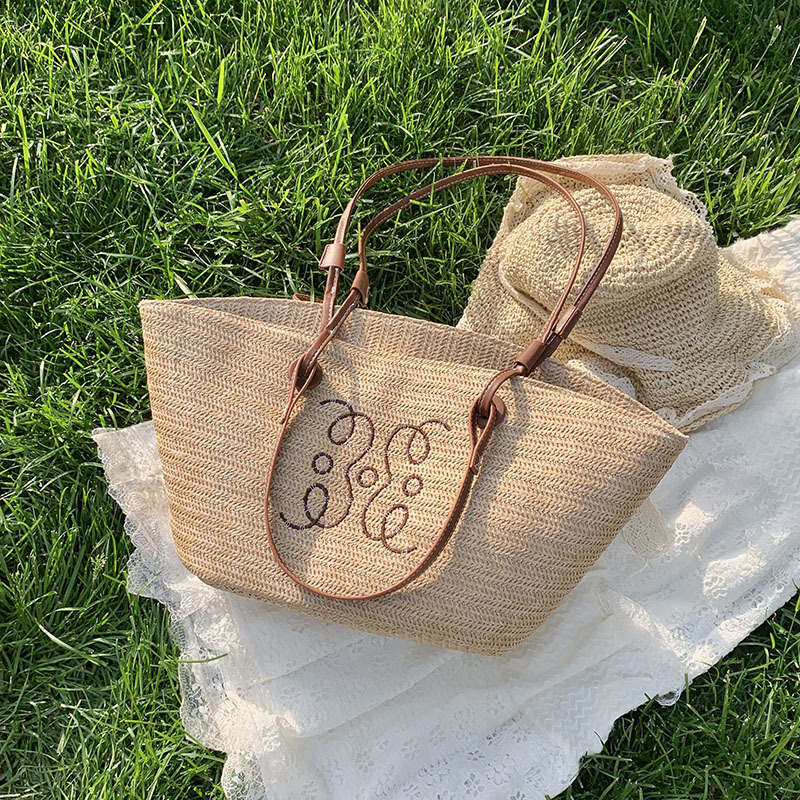Free shipping 2025 new designer Shoulder straw bags for womans ladies flap lady fashion casual square handbag women crossbody Underarm bag