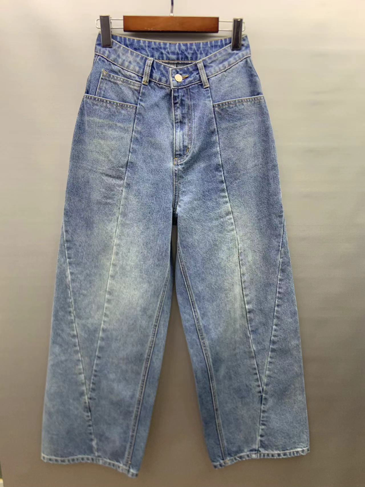 Factory customized wholesale splicing design high waist wide leg jeans 24-0802