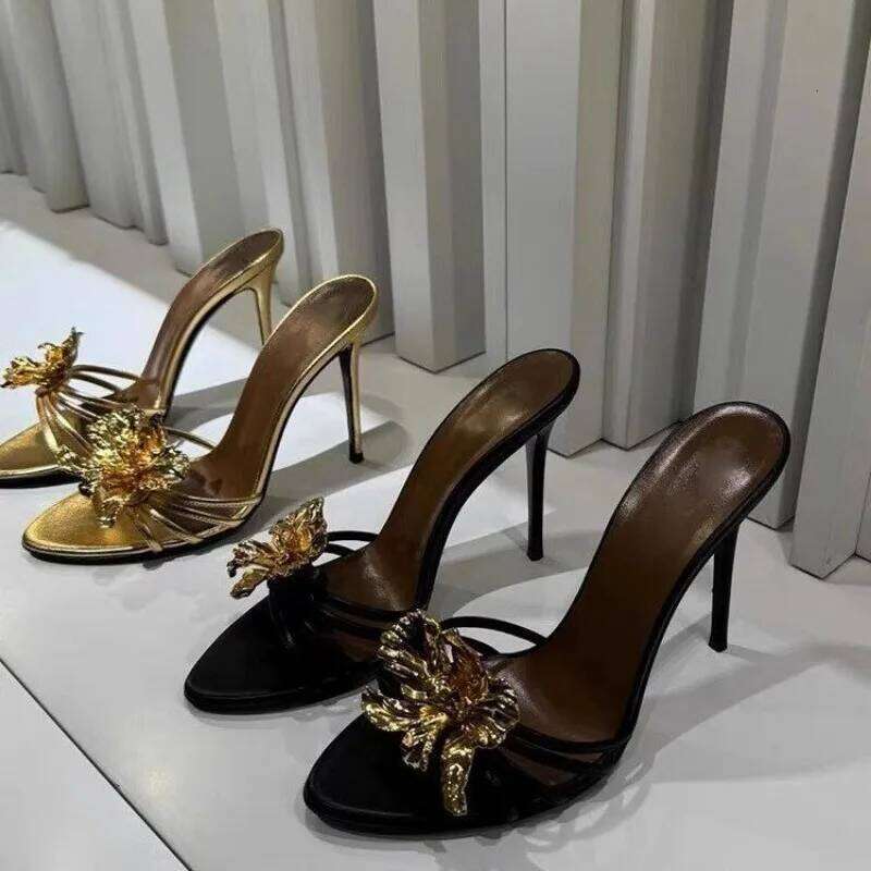 2025 Slippers Summer Metal Flowers Beautiful Fashion Women's Stiletto High Heels Black Sandals