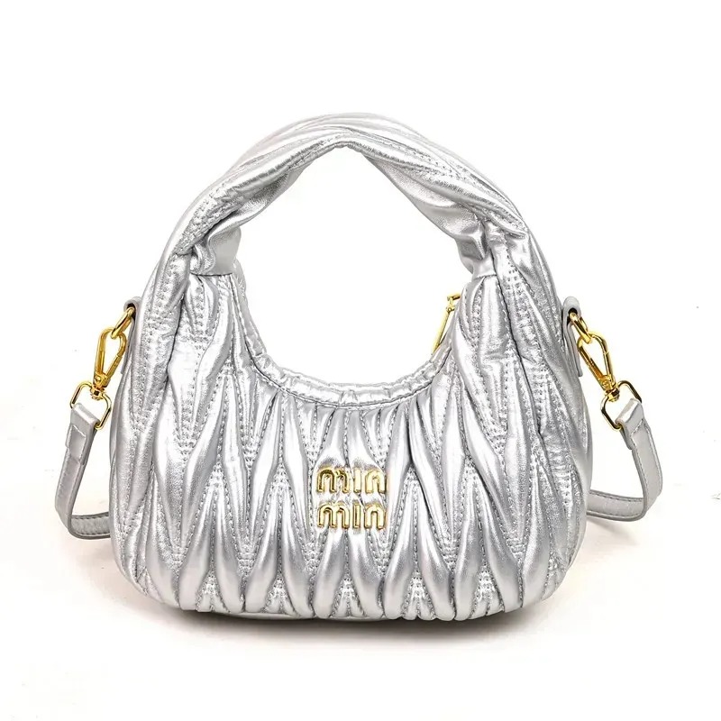 Designer bag 2025 new fashionable luxury shoulder bag luxury bag crossbody bag classic handbag bowling crossbody bag fashionable women's bag 09