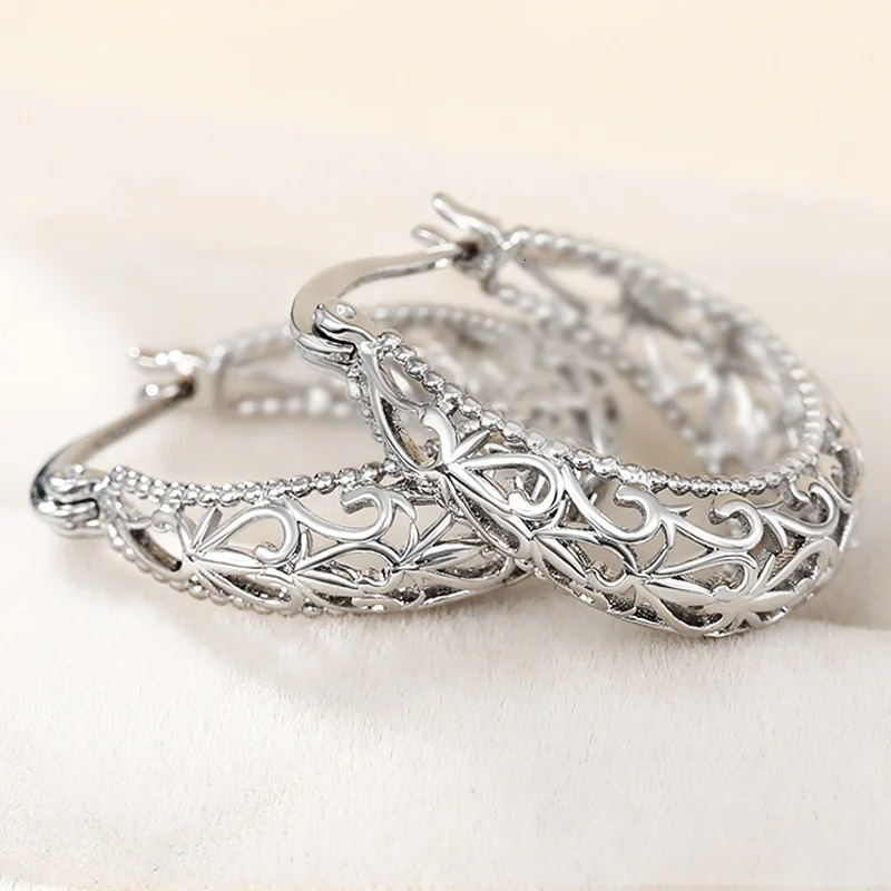 Huitan Graceful Hollow-out Hoop Earrings Lady Elegant Delicate Accessories for Anniversary Metal Silver Color Jewelry 250610