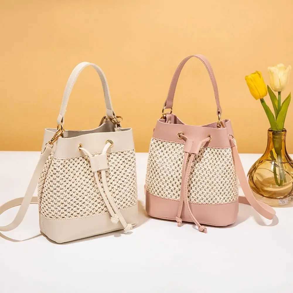 Fashion Bundle Pocket Straw Crossbody Bag Woven Commute Drawstring Bucket Bag Handbag Messenger Bag Beach Shoulder Bag Ladies XJ250610