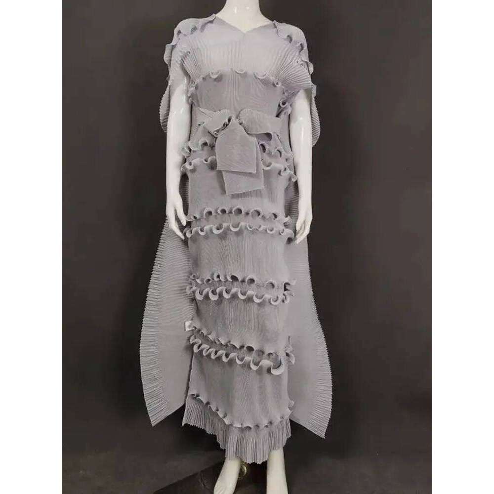 LANMREM Pleated Dress Women V Neck Half Sleeve Solid Color Cloak Loose Style New Tide 2025 Dresses 32F1137