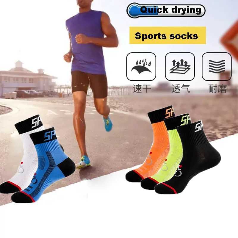 High Quality Mens Socks Breathable Quick Drying Running Sweat Sports Socks Outdoor Cycling Basketball Socks 3 Pairs Men Gifts Z250610