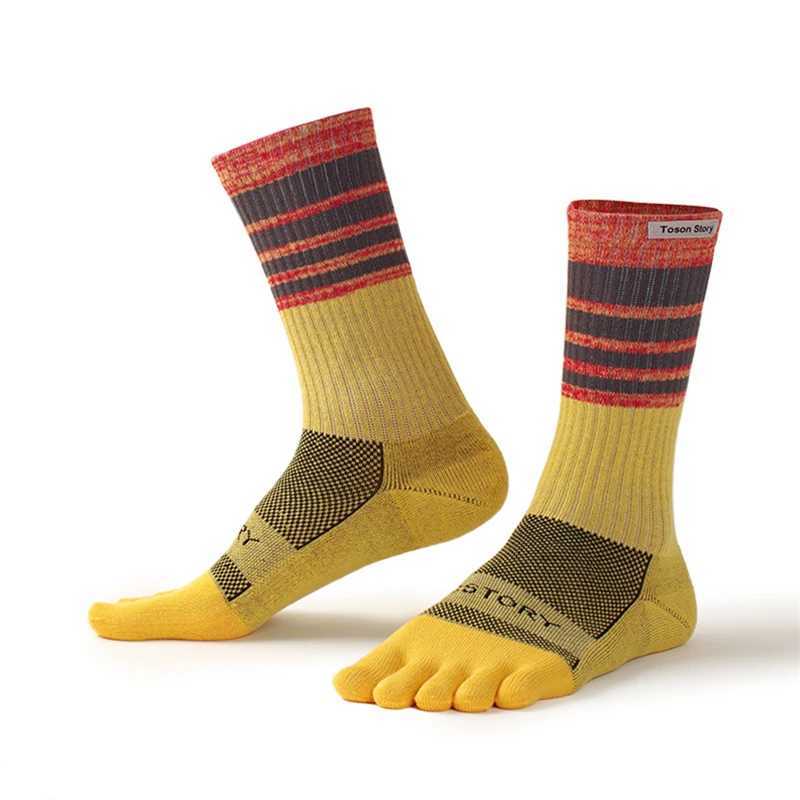 2025 Cotton Mens Sports Five Finger Socks Sweat Absorption Anti-odor Autumn Winter Towel Base Terry Long Tube Split Toe Socks Z250610