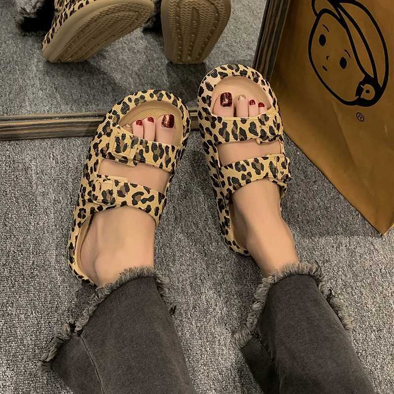 Summer Slippers Womens Leopard Print Platform Slippers Casual Thick Sole Indoor and Outdoor Sandals Couple Beach Shoes 2024 XJ250610