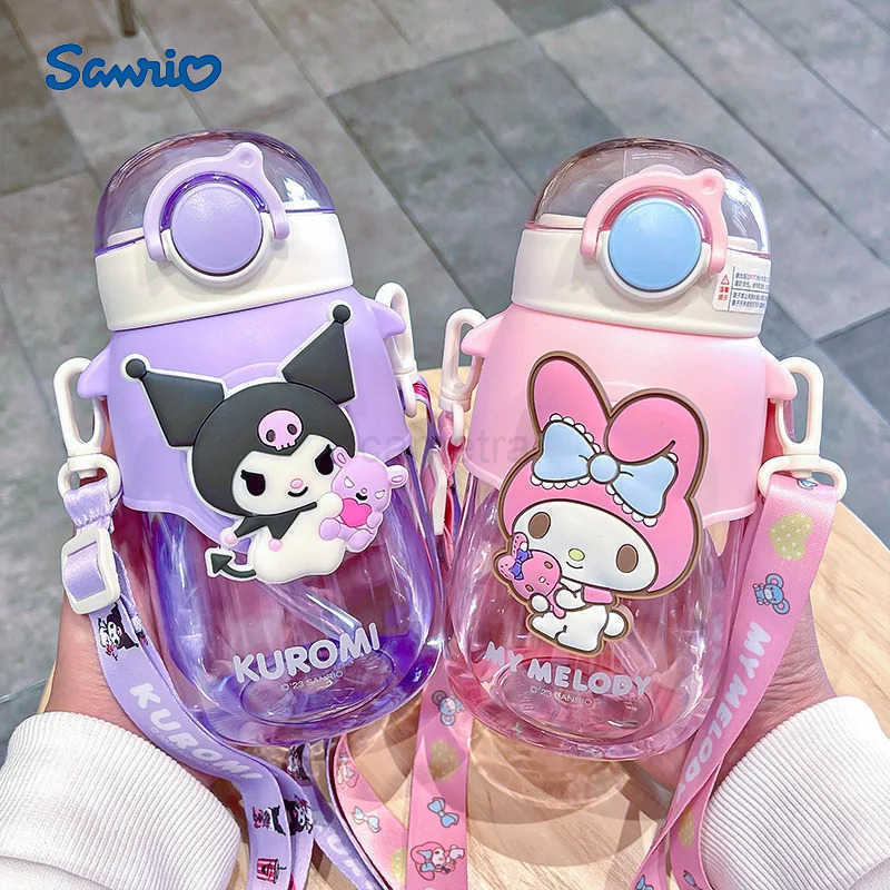 Sanrio 690ml Sanrio Large Capacity Water Bottle Cinnamoroll Kuromi My Melody Portable Straw Water Cup for Outdoor Sports FitnessXJ2506