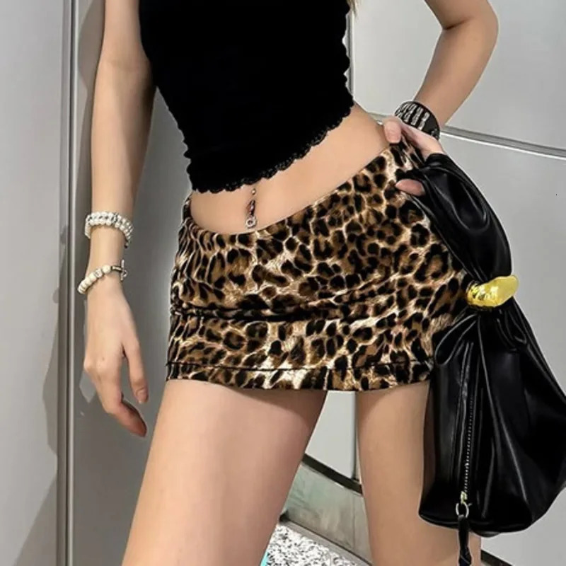 Low Waist Leopard Print Skirt Women Clothing Solid Color Slim Fit Street INS Summer Khaki Black Street Trends Half Length Skirt 250611