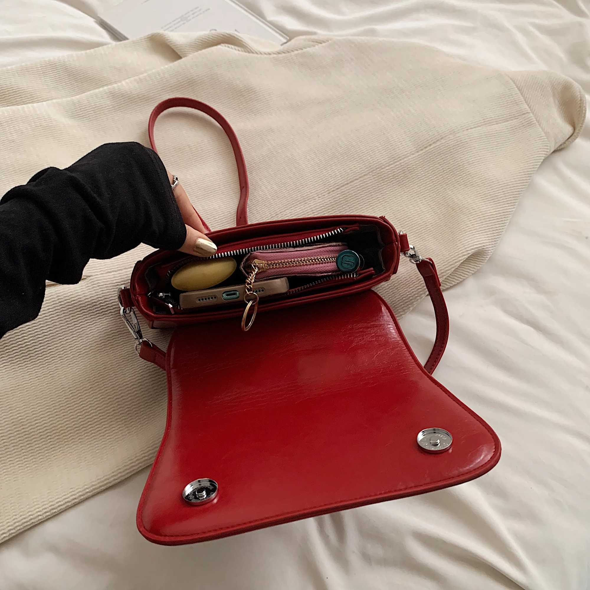 Small Handbag Womens New Chain Exquisite Leather Shoulder Bag Fashion All Casual Crossbody Bag XJ250610