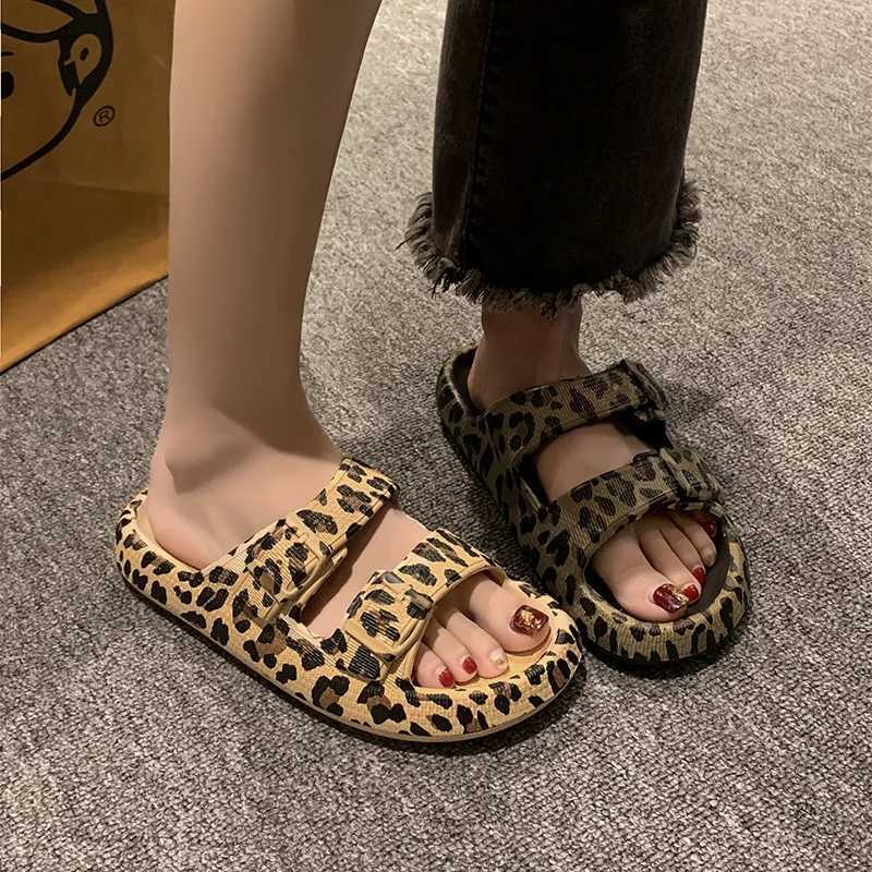 Summer Slippers Womens Leopard Print Platform Slippers Casual Thick Sole Indoor and Outdoor Sandals Couple Beach Shoes 2024 XJ250610